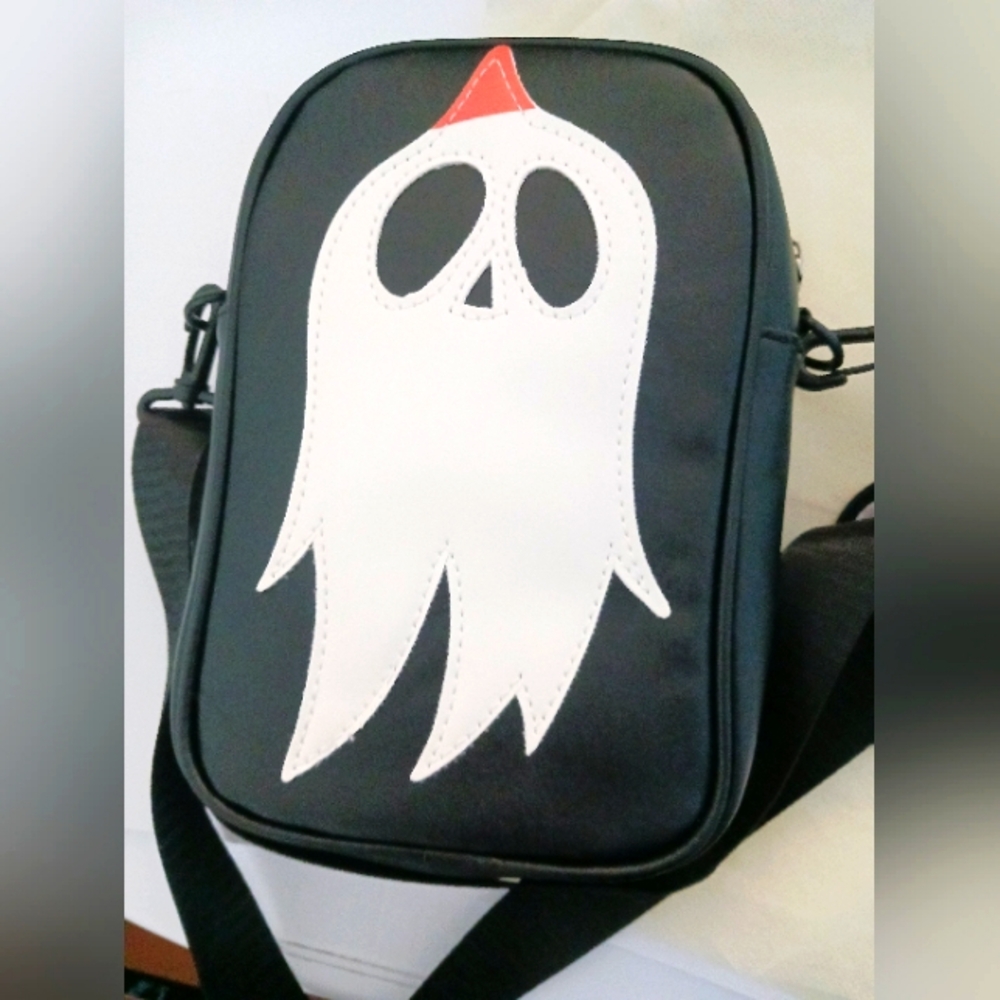 Ghost Black  Goth Crossbody Bag Vegan Leather Shoulder Bag+ Patch - Picture 16 of 16